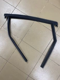 Уплотнитель стекла двери