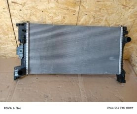 Радиатор охлаждения двигателя