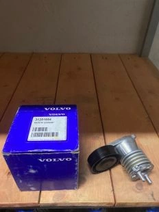 Натяжитель приводного ремня