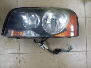 Фара галогеновая