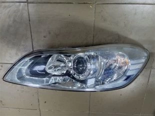 Фара галогеновая