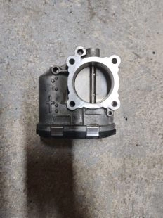 Дроссельная заслонка