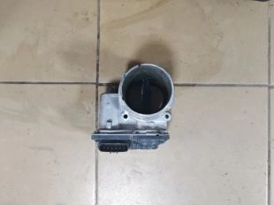 Дроссельная заслонка