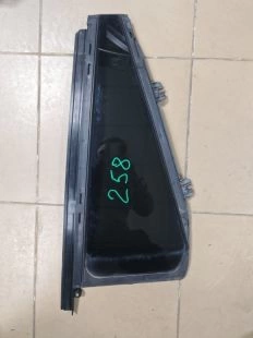 Форточка двери