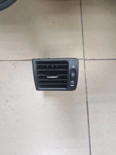 Воздуховод салона