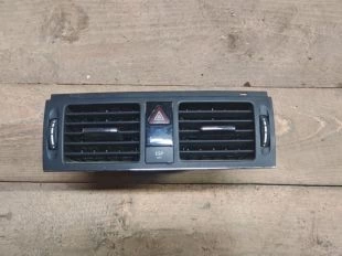 Воздуховод салона