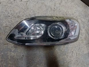 Фара ксеноновая