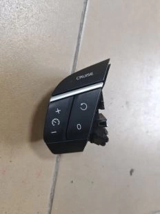 Кнопки на руль