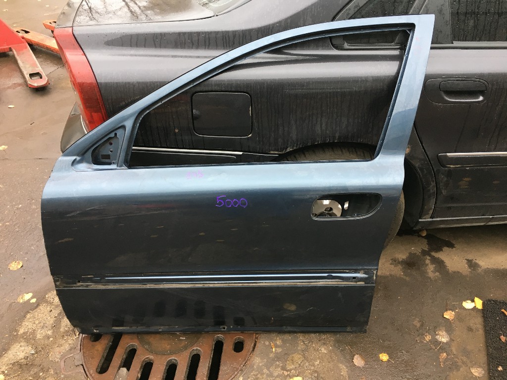 Дверь передняя левая  (ВОЛЬВО) 30796486 — Запчасти для Volvo XC70